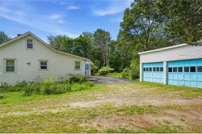 1639 South County Trail, East Greenwich, RI 02818 - Photo 6