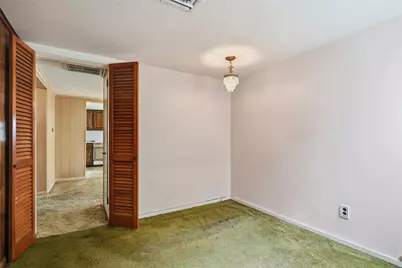 1639 South County Trail, East Greenwich, RI 02818 - Photo 28