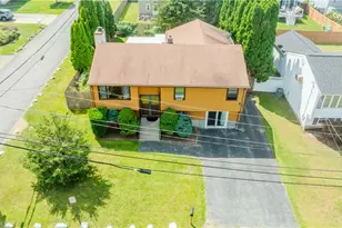 55 Pearl St, North Providence, RI 02904 - Photo 2