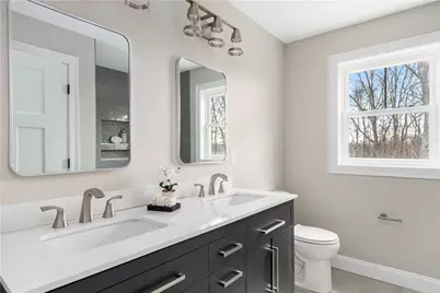15 Dawsons Circle, South Kingstown, RI 02879 - Photo 10