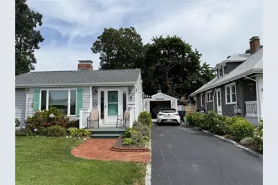 88 Terrace Ave Avenue E, East Providence, RI 02915 - Photo 2