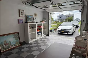 88 Terrace Ave Ave E, East Providence, RI 02915 - Photo 34