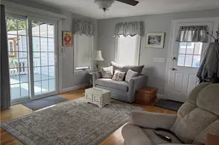 88 Terrace Ave Ave E, East Providence, RI 02915 - Photo 14