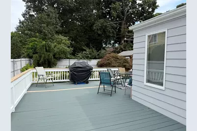 88 Terrace Ave Avenue E, East Providence, RI 02915 - Photo 24