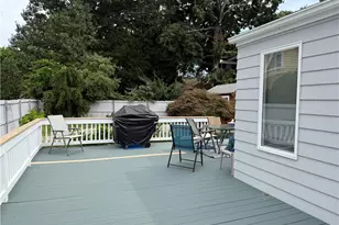 88 Terrace Ave Ave E, East Providence, RI 02915 - Photo 24