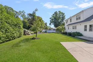 78 Rice Ave, East Providence, RI 02914 - Photo 38