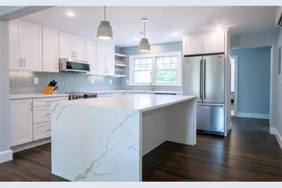 118 Ruggles Avenue #101, Newport, RI 02840 - Photo 14