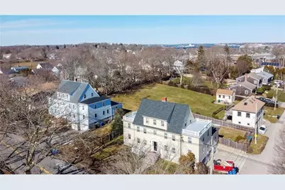 118 Ruggles Avenue #101, Newport, RI 02840 - Photo 2