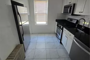 36 N Clarendon St, Cranston, RI 02910 - Photo 2