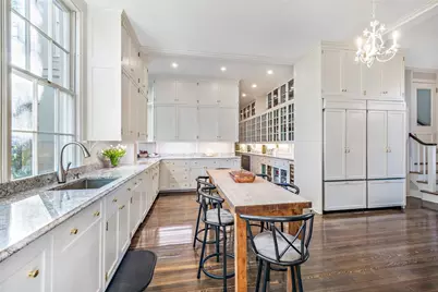 115 Narragansett Avenue, Newport, RI 02840 - Photo 8
