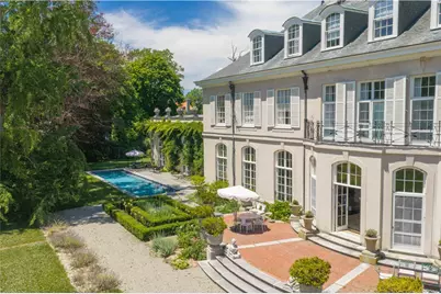 115 Narragansett Avenue, Newport, RI 02840 - Photo 38
