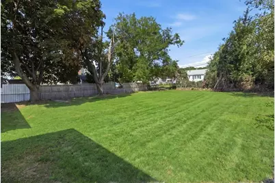 59 Newbury Avenue, Woonsocket, RI 02895 - Photo 48