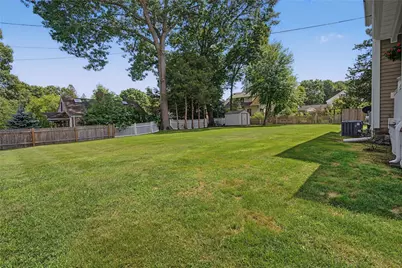 81 Rogers Avenue, Barrington, RI 02806 - Photo 46