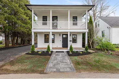 540 Middle Highway, Barrington, RI 02806 - Photo 2