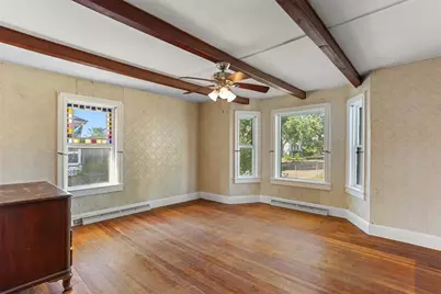 6 Shore Road, East Providence, RI 02915 - Photo 16
