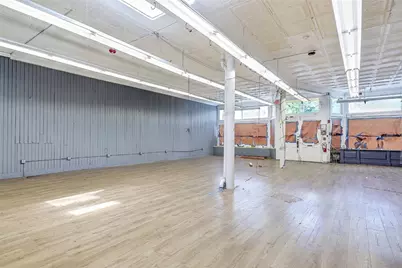 130 Broadway, Newport, RI 02840 - Photo 18