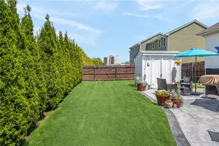 49 N County St, East Providence, RI 02914 - Photo 28