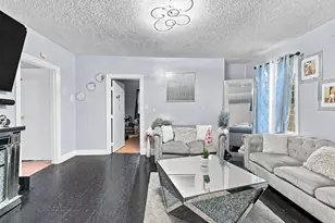 61 Glenham St, Providence, RI 02907 - Photo 40