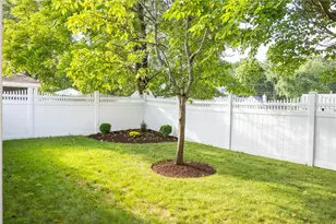 8 Continental Rd, Smithfield, RI 02828 - Photo 8