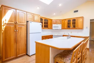 8 Continental Road, Smithfield, RI 02828 - Photo 12