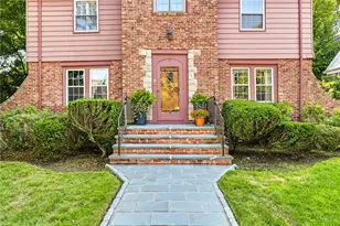 49 Laurel Ave, Providence, RI 02906 - Photo 4