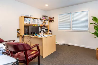1155 Newport Avenue, Pawtucket, RI 02861 - Photo 20