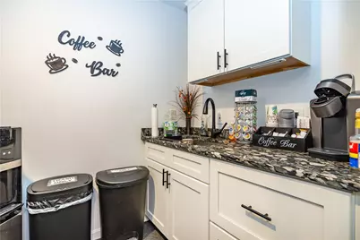 1155 Newport Avenue, Pawtucket, RI 02861 - Photo 22
