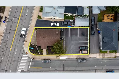 1155 Newport Avenue, Pawtucket, RI 02861 - Photo 2