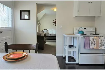 81 Old Hopkinton Road #2, Westerly, RI 02891 - Photo 6