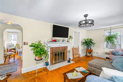 30 Beacon Circle, Cranston, RI 02910 - Photo 16