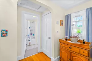 30 Beacon Cir, Cranston, RI 02910 - Photo 20