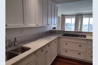 1 Tower Drive #303, Portsmouth, RI 02871 - Photo 4