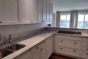 1 Tower Dr, Portsmouth, RI 02871 - Photo 4