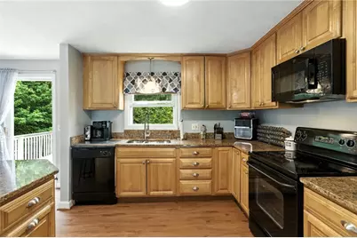 30 Setian Lane, West Warwick, RI 02893 - Photo 16