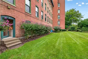 300 Front St, Pawtucket, RI 02860 - Photo 22