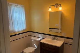 12 Greenway Dr, Bristol, RI 02809 - Photo 16