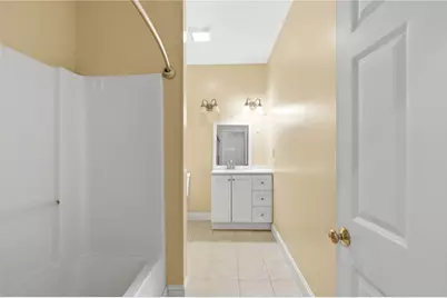 559 Victory Highway, West Greenwich, RI 02817 - Photo 22