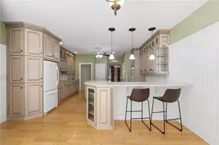 559 Victory Hwy, West Greenwich, RI 02817 - Photo 8