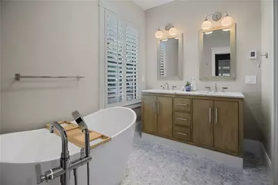 14 Kay Boulevard, Middletown, RI 02840 - Photo 24