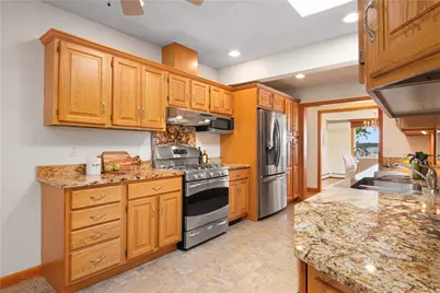 133 Terrace Avenue, East Providence, RI 02915 - Photo 32