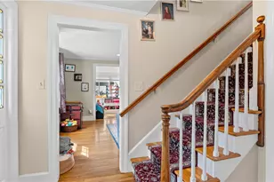 27 Merry Mount Dr, Warwick, RI 02888 - Photo 4