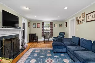 27 Merry Mount Dr, Warwick, RI 02888 - Photo 14