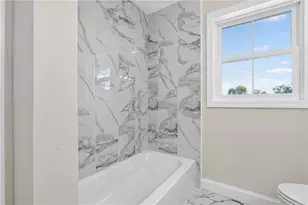 50 Armington Ave, Providence, RI 02908 - Photo 14