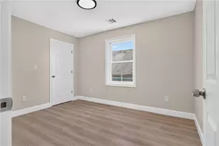 50 Armington Ave, Providence, RI 02908 - Photo 22