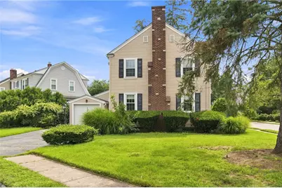 80 Knollwood Avenue, Cranston, RI 02910 - Photo 40
