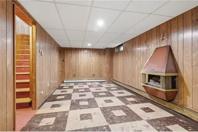 80 Knollwood Avenue, Cranston, RI 02910 - Photo 28