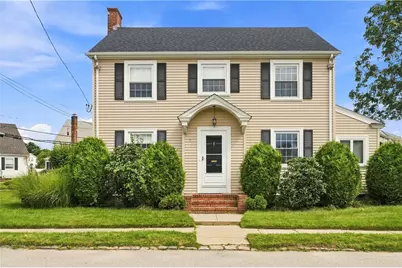 80 Knollwood Avenue, Cranston, RI 02910 - Photo 1