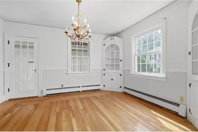 80 Knollwood Avenue, Cranston, RI 02910 - Photo 10