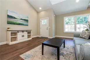 13 Fieldstone Way, Johnston, RI 02919 - Photo 4