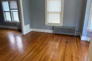 94 Lexington Ave, Providence, RI 02907 - Photo 4
